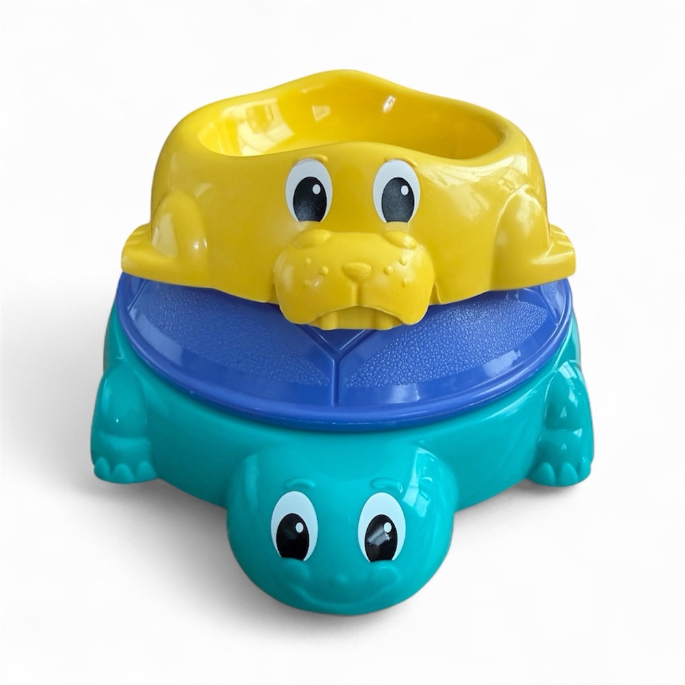 RARE Vintage Rubbermaid Turtle Sandbox Plate and Walrus Bowl